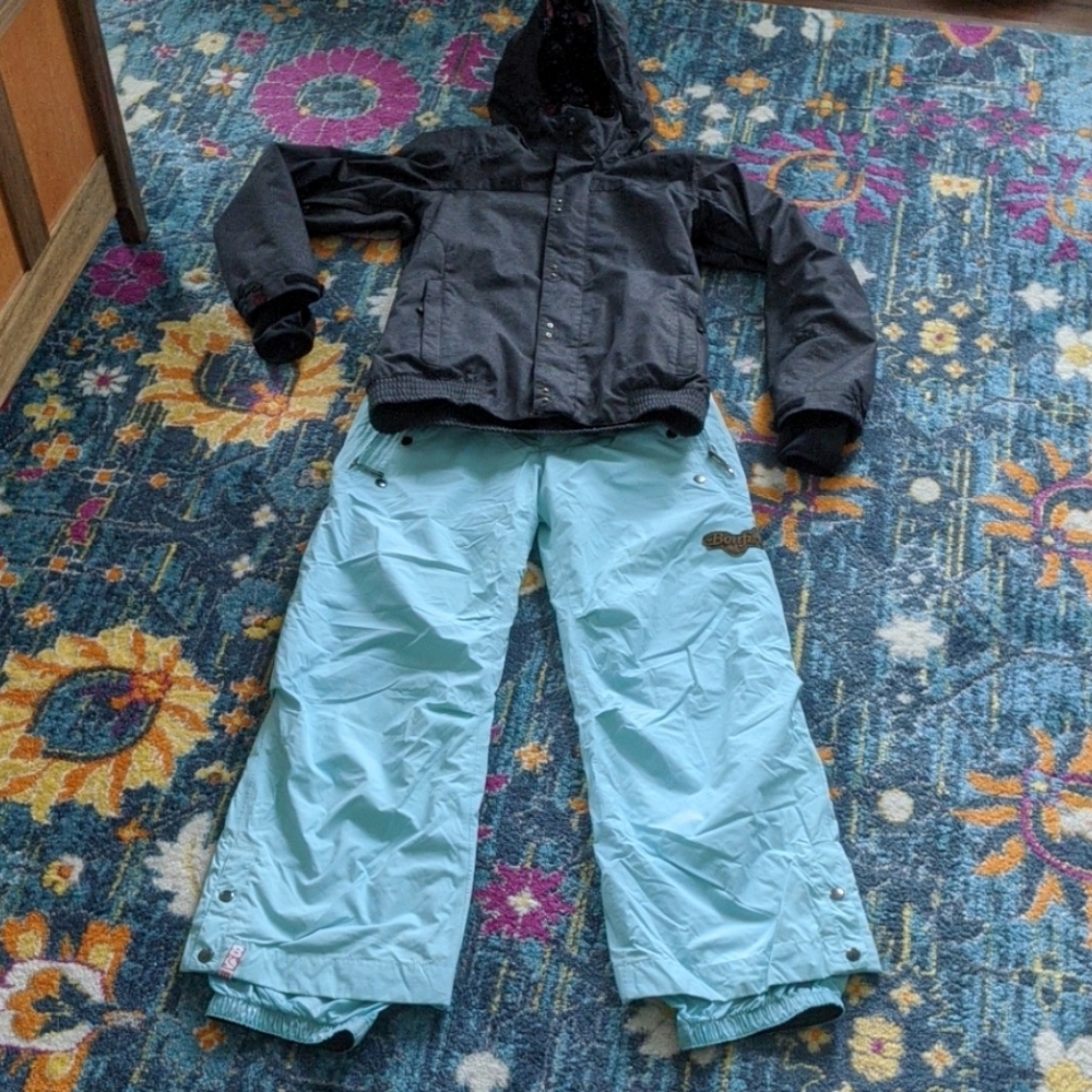 Bonfire Snowboarding Outfit 🏂